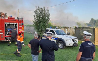 Importante incendio in via Morosina